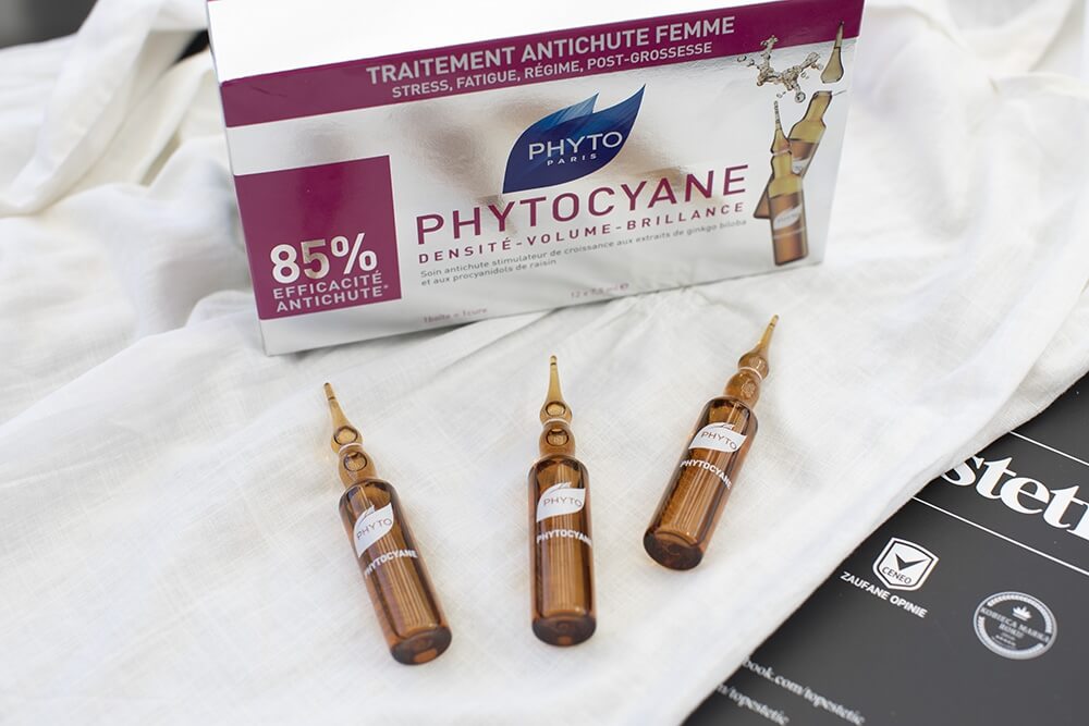 Phyto Phytocyane Rewitalizujące ampułki przeciw wypadaniu włosów dla kobiet 12x7,5 ml