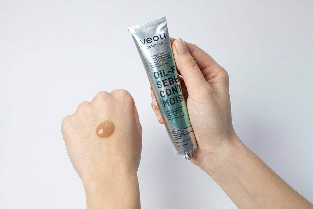 Veoli Botanica Oil-Free Sebum Control Moisturiser Hydrożelowy krem na dzień o lekkiej konsystencji 50 ml