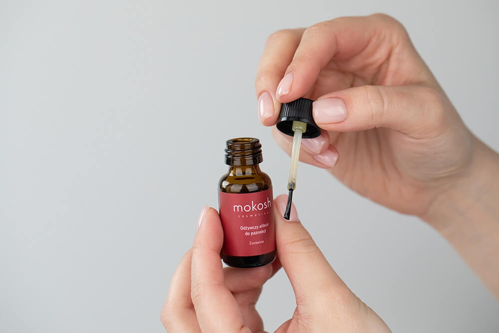 Mokosh Nutritive Nail Elixir Cranberry MINI Odżywczy eliksir do paznokci - Żurawina 10 ml