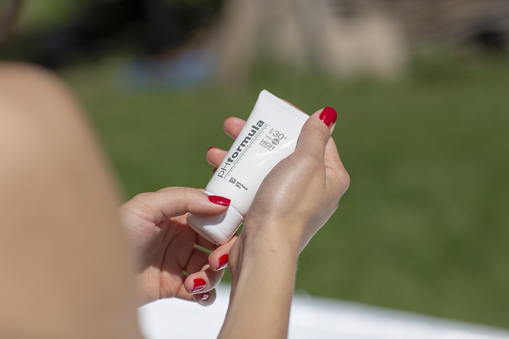 pHformula UV Protect SPF 30+ Krem ochronny z olejkiem z dzikiej róży 50 ml