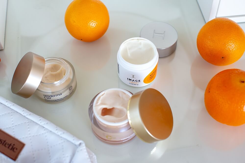 Sesderma C-VIT Moisturizing Facial Cream Krem nawilżający 50 mltopmedica Crema Forte Vitamina C Krem forte z witaminą C 50 mlImage Skincare Vital C Hydrating Repair Creme 20% Silnie odżywczy i wygładzający zmarszczki krem z 20% wit. A,C i E 56,7 g