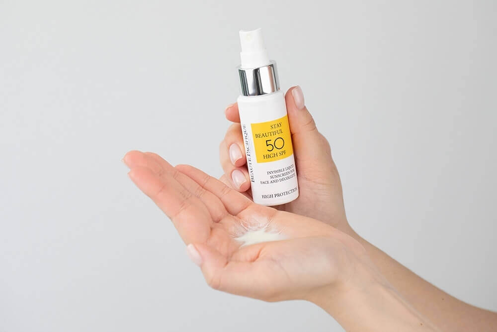 Beaute Pacifique Stay Beautiful 50 High SPF Lekki krem przeciwsłoneczny do twarzy i dekoltu 50 ml