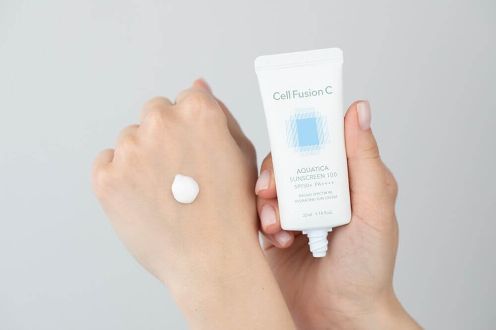 Cell Fusion C Aquatica Sunscreen 100 SPF 50+ / PA ++++ ZESTAW Wyciszający i nawilżający krem z fotoprotekcją 2 x 35 ml