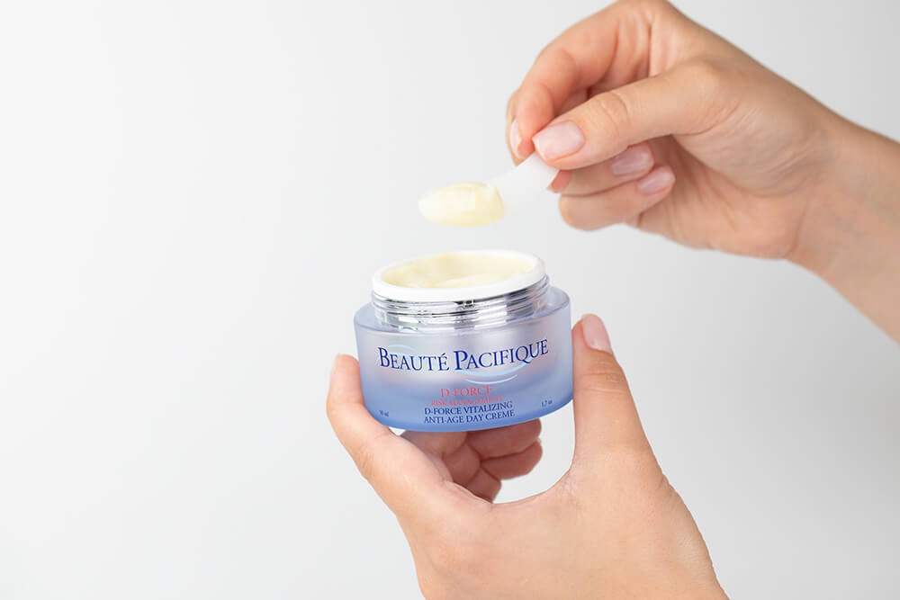 Beaute Pacifique D Force Day Cream Witalizujący krem przeciwstarzeniowy na dzień 50 ml