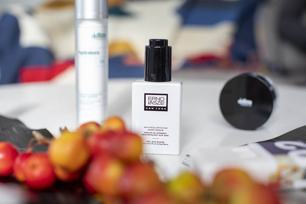 Erno Laszlo AHA Resurfacing Sleep Serum Serum na noc wyrównujące koloryt skóry z kwasami AHA i peptydami 30 ml