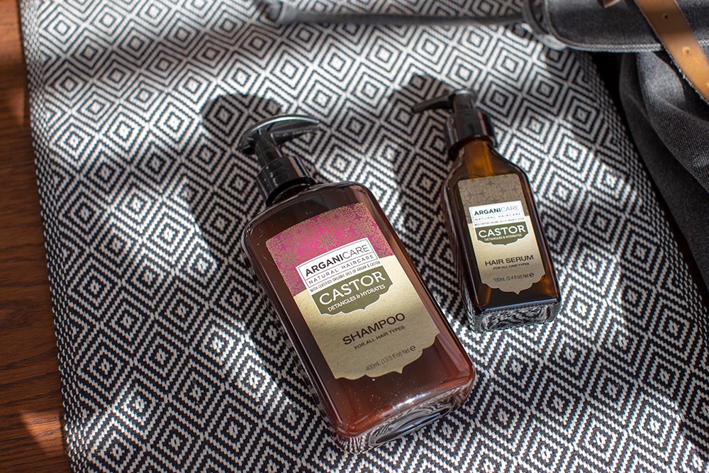 Arganicare Castor Oil Shampoo Szampon stymulujący porost włosów 400 mlArganicare Castor Oil Hair Serum Serum ochronno-regenerujące na końcówki 100 ml