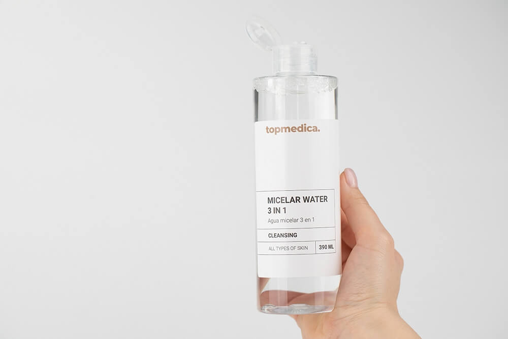 topmedica Micellar Water 3 in 1 Woda micelarna z ramnozą i wyciągiem z bawełny nordyckiej 390 ml