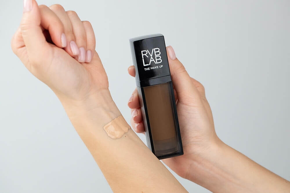 RVB LAB Make Up HD Lifting Effect Foundation Podkład z efektem liftingu (nr 63) 30 ml