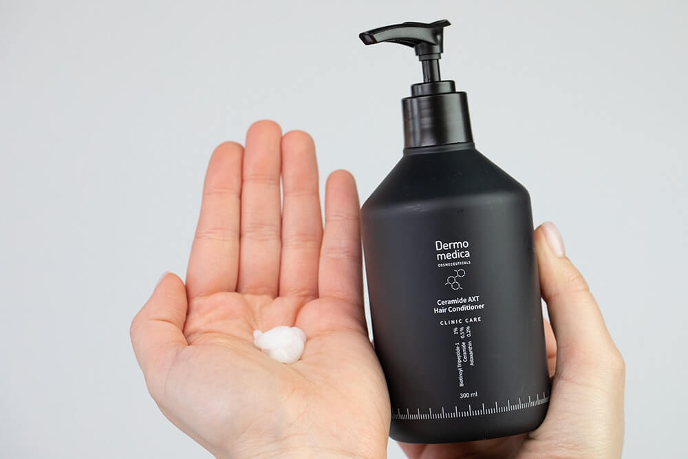Dermomedica Ceramide AXT Hair Conditioner Ceramidowa odżywka z astaksantyną dla słabych i nadmiernie wypadających włosów 300 ml