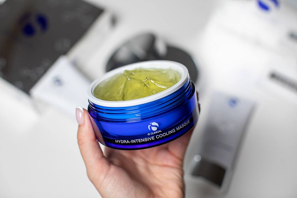 iS Clinical Hydra - Intensive Cooling Masque Profesjonalna maska żelowa do użytku domowego 120 g