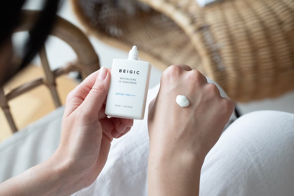 Beigic Revitalizing CE Sunscreen SPF 50 PA++++ Rewitalizujący krem ​​przeciwsłoneczny 50 ml