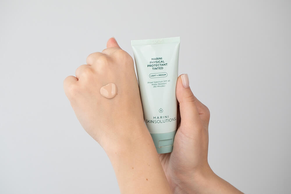 Jan Marini Marini Physical Protectant Tinted SPF 45 Light To Medium Krem ochronny koloryzujący (kolor średni) 57 g