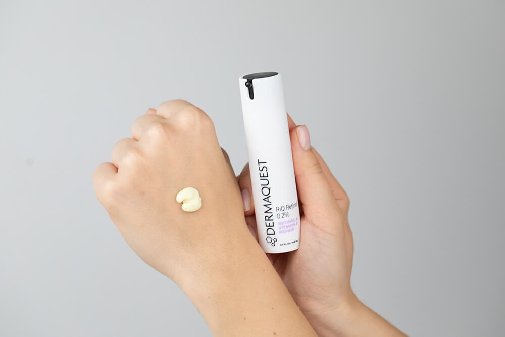 Dermaquest RiQ Retinol 0,2% Kompleks retinolu, retinalu, retinoinianu, retinylu i linoleinianu retinylu 0.2% 14,8 ml