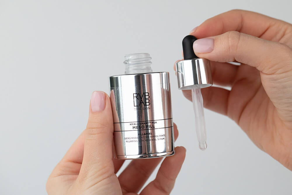 RVB LAB Make Up Plumping Skin Renewal Serum Odnawiające serum wypełniające 30 ml