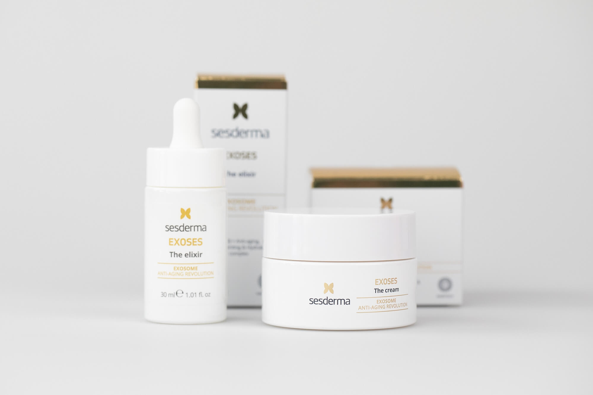 Sesderma Exoses Eliksir Serum wielozadaniowe, które łączy działanie przeciwstarzeniowe, nawilżające i depigmentujące 30 mlSesderma Exoses Cream Krem dla skóry mieszanej i suchej 50 ml