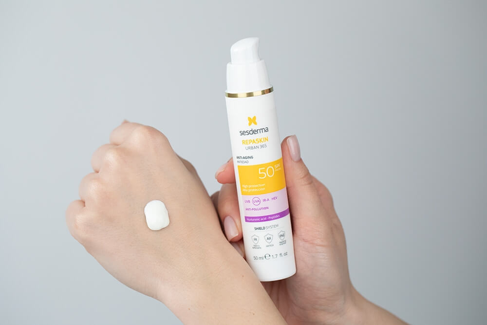 Sesderma Repaskin Urban 365 Anti-aging SPF50 Przeciwstarzeniowy krem ochronny 50 ml