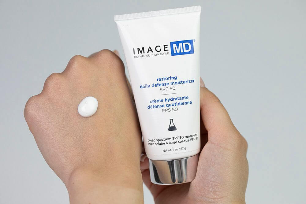 Image Skincare Restoring Daily Defense Moisturizer SPF 50 Krem ochronno-nawilżający 57 g