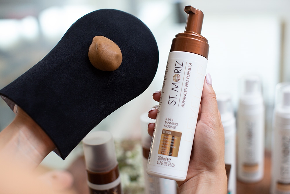 St Moriz 5in1 Tanning Mousse Medium Wielofunkcyjny mus samoopalający o przedłużonym działaniu (średni) 200 ml