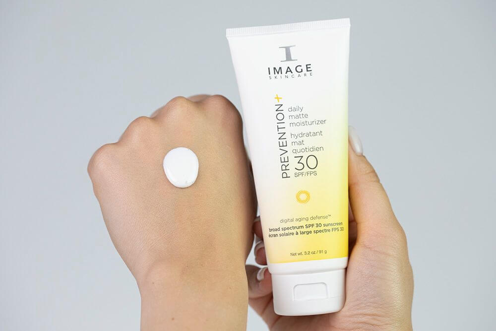 Image Skincare Daily Matte Moisturizer SPF 30 Lekki krem matujący i ochronny dla cer tłustych 91 g