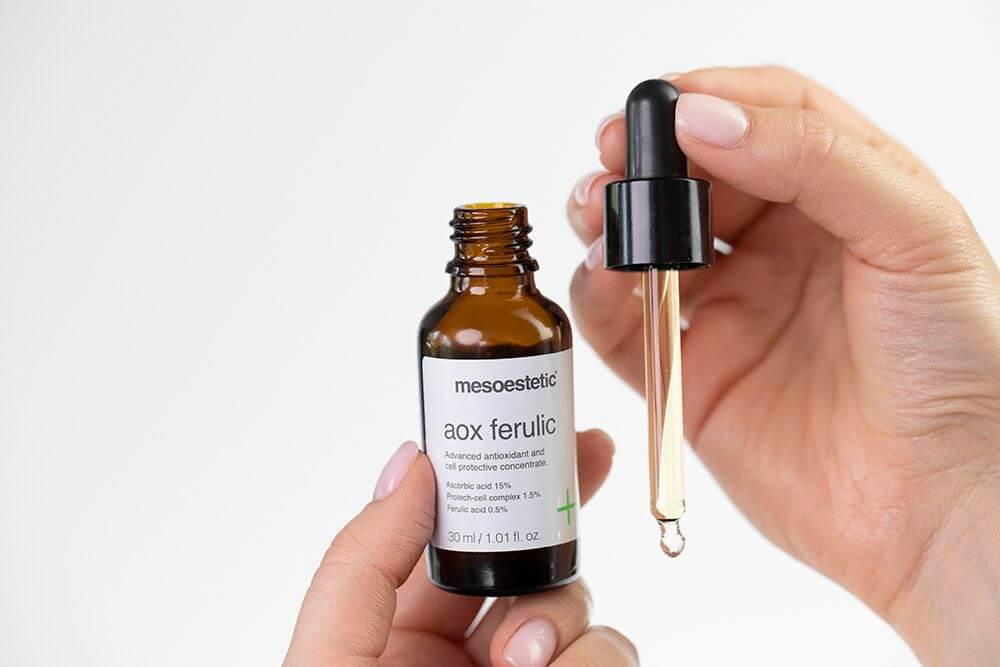 Mesoestetic AOX Ferulic Antyoksydacyjne serum z witaminą C 30 ml