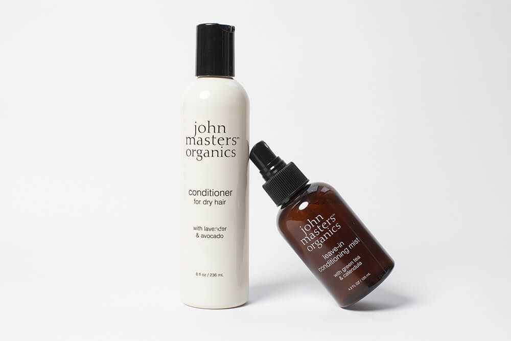 John Masters Organics Lavender & Avocado Intensive Conditioner Lawenda i awokado – intensywna odżywka 236 mlJohn Masters Organics Leave-in Conditioning Mist Odżywka bez spłukiwania z zieloną herbatą i nagietkiem 125 ml