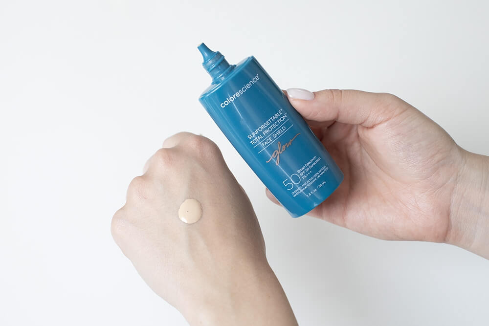 Colorescience Sunforgettable Total Protection Face Shield SPF 50 Minerały w emulsji do twarzy (kolor Glow) 55 ml