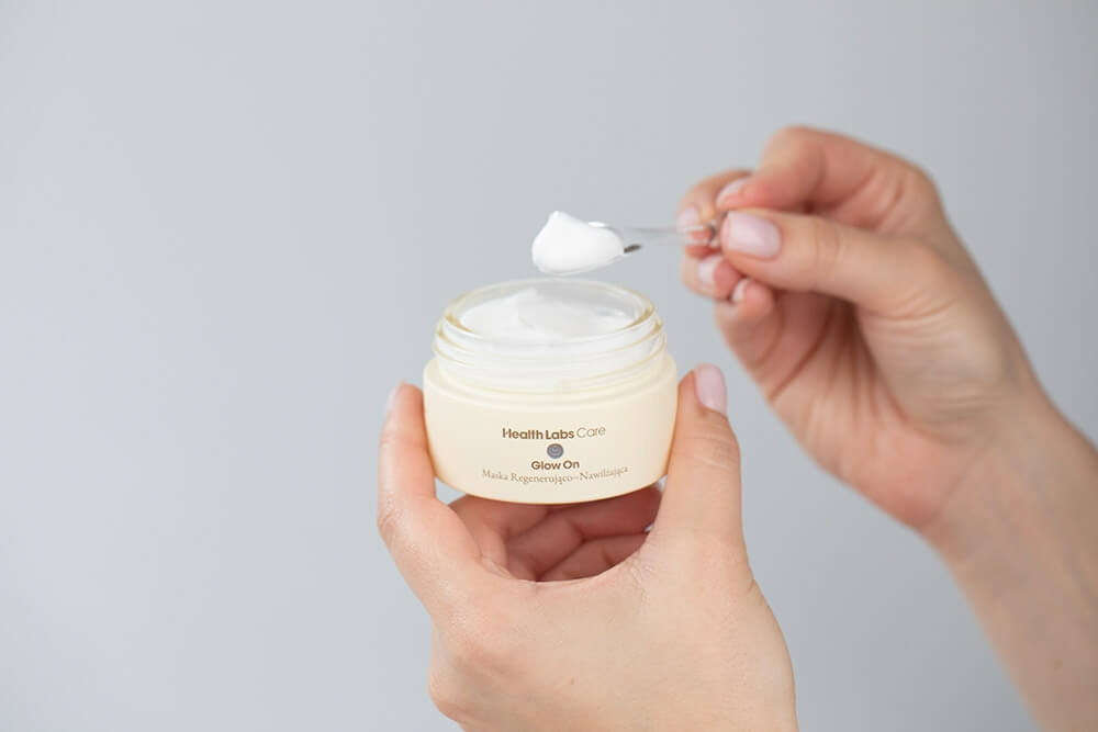 Health Labs Care Regenerating Mask Glow On Maska regenerująco-nawilżająca 50 ml