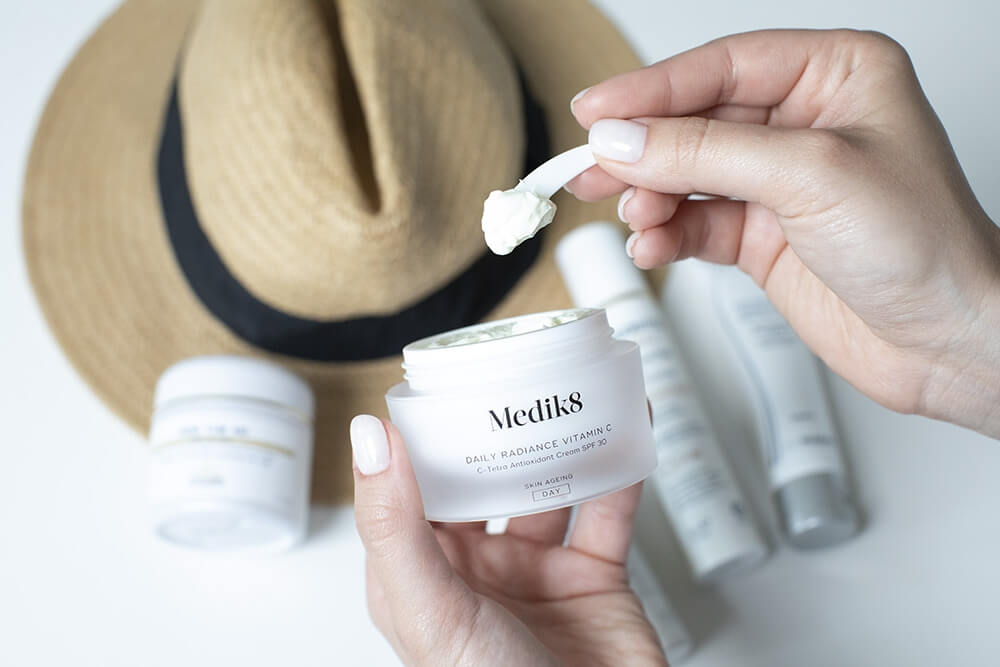 Medik8 Daily Radiance Vitamin C Spf 30 Krem antyoksydacyjny C-Tetra SPF 30, 50 ml