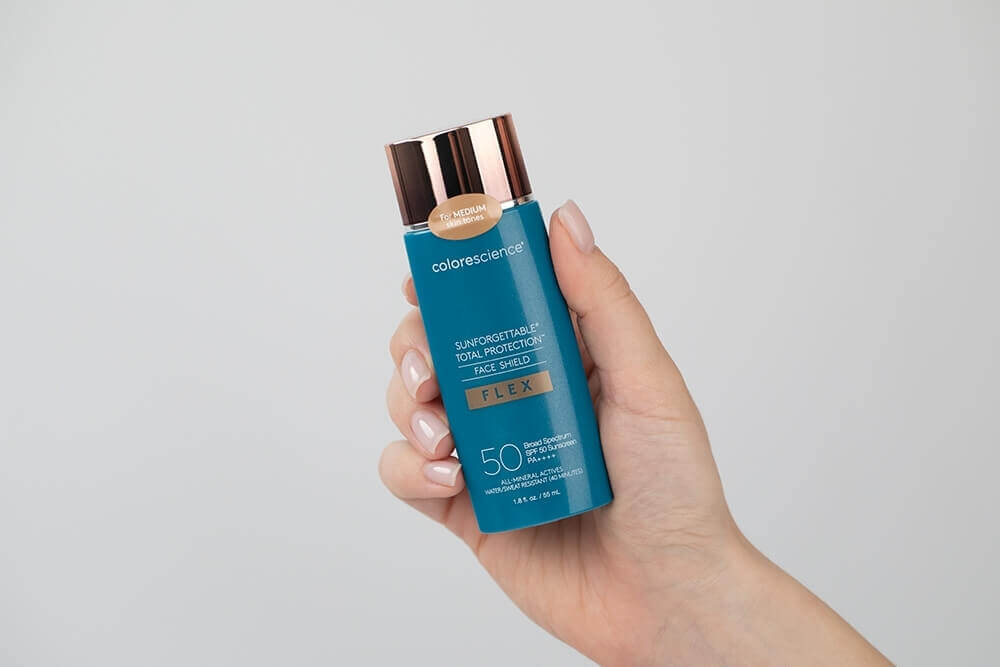 Colorescience Face Shield Flex SPF 50 Minerały w emulsji do twarzy (kolor medium) 55 ml