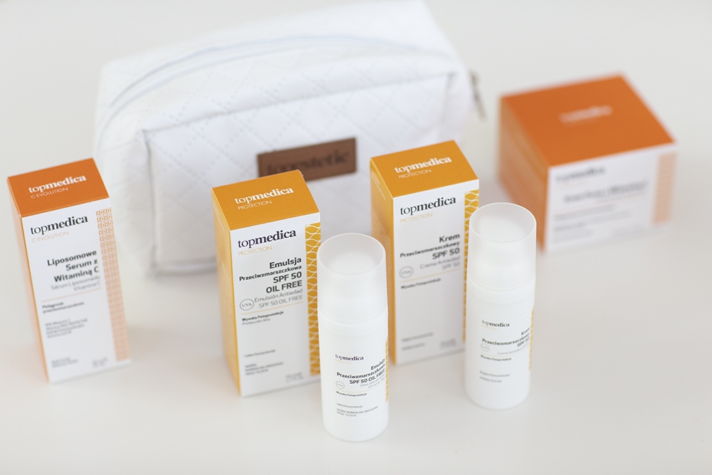 topmedica Emulsion Antiedad SPF50 Oil Free Emulsja przeciwzmarszczkowa SPF 50 50mltopmedica Crema Antiedad SPF50 Krem Przeciwzmarszczkowy SPF 50 50 ml