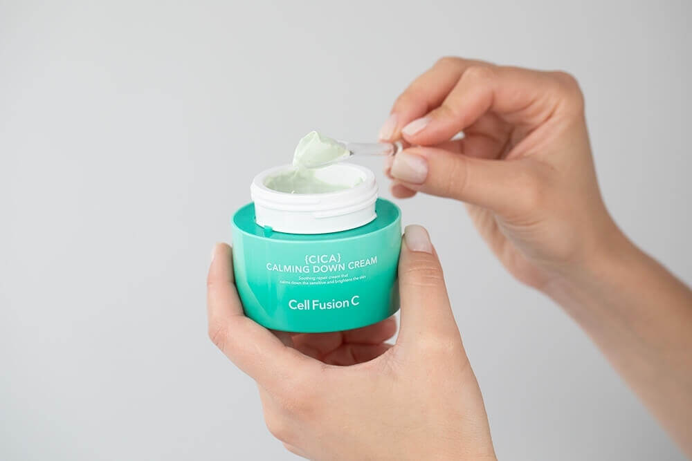 Cell Fusion C Cica Calming Down Cream Kojący krem zapewnia natychmiastową ulgę i redukcję podrażnień 50 ml