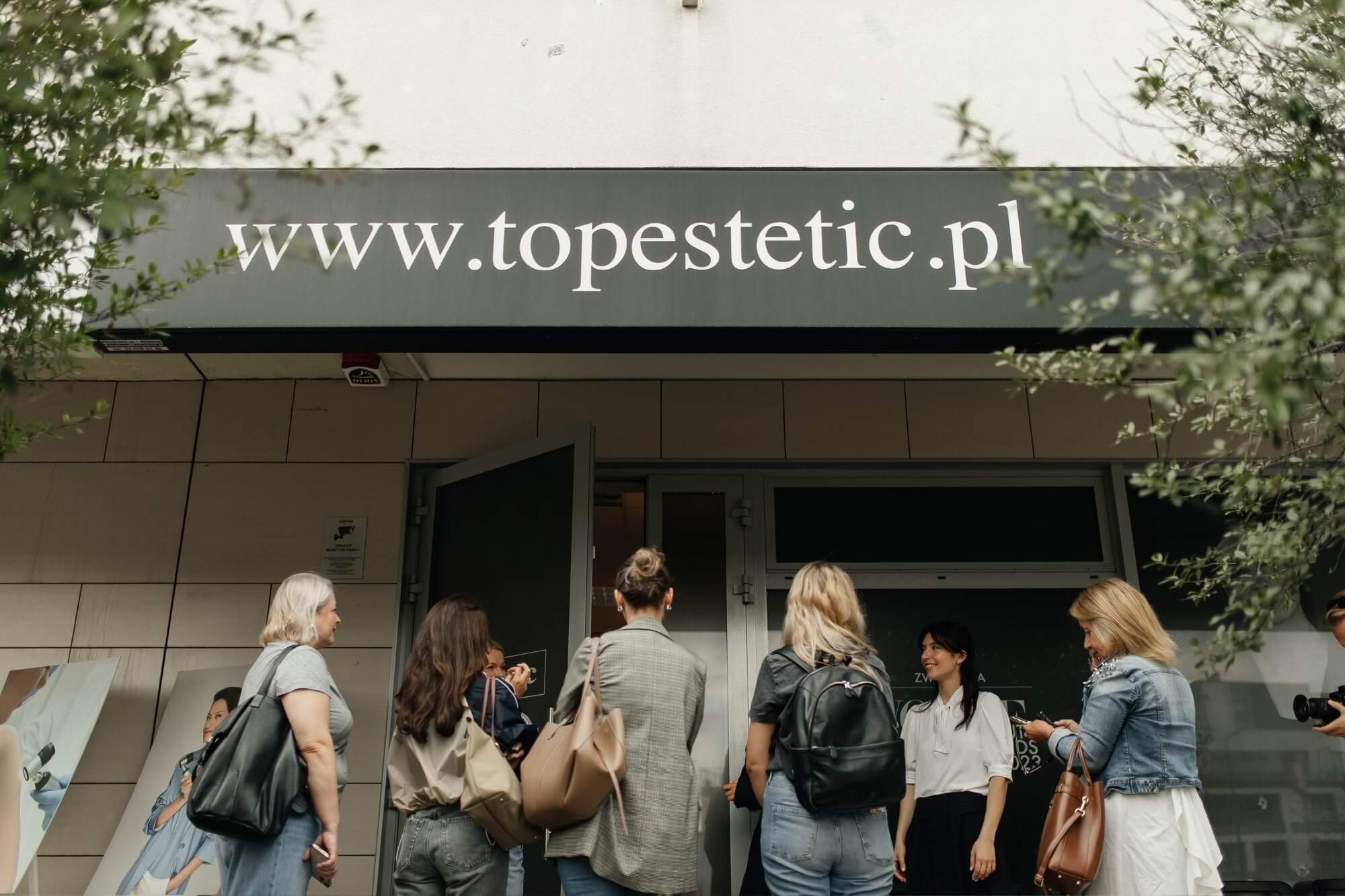 UVaga wyprzedź czerniaka - darmowa dermatoskopia w Twojej okolicy