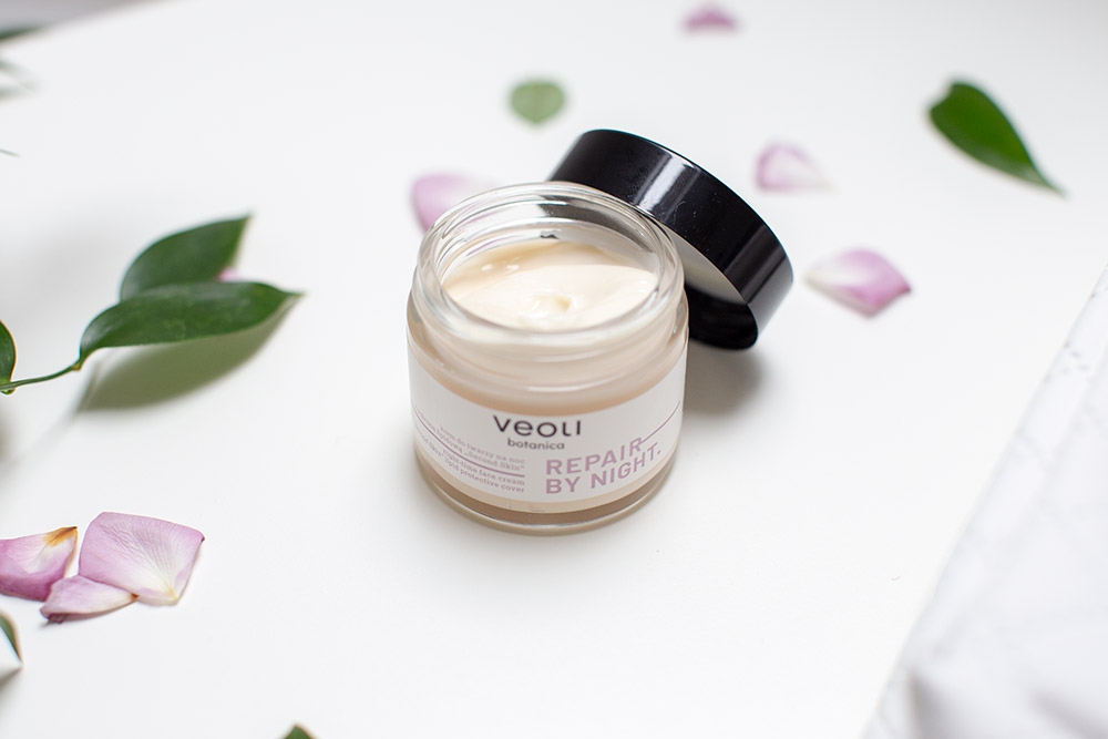 Veoli Botanica Repair By Night Krem do twarzy na noc z ochroną lipidową „Second Skin” 60 ml