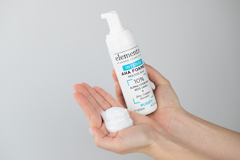 Elementre Renewing Serum + AHA Foamer ZESTAW Serum z 1% retinolem 30 ml + Delikatna pianka, złuszczająca, odtłuszczająca i oczyszczająca 120 ml