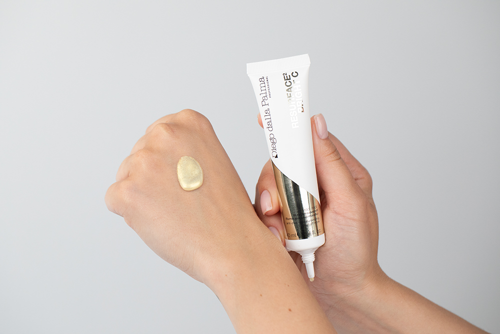 Diego dalla Palma Anti Dark Spot Illuminating Peel-Off Mask Rozświetlająca maska peel-off na przebarwienia 40 ml