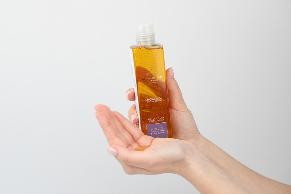 Aromatherapy Associates Muscle Shower Oil Olejek pod prysznic rozluźniający mięśnie 250 ml