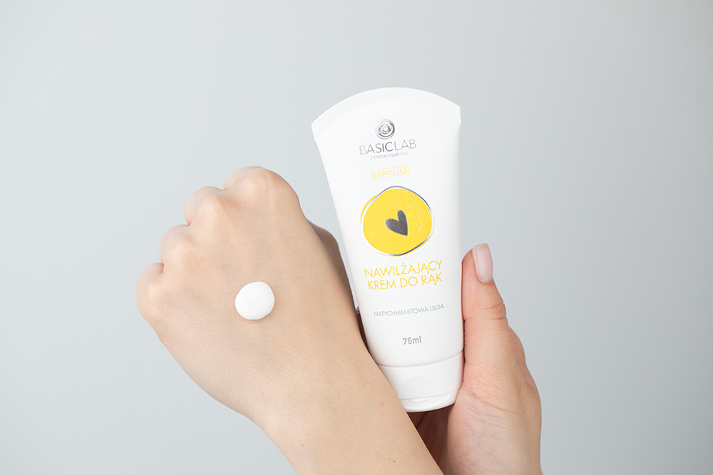 BasicLab Pielęgnacja Skóry Suchej ZESTAW Serum regenerujące 15 ml + Krem nawilżający - bogata konsystencja 75 ml + Krem do rąk 75 ml