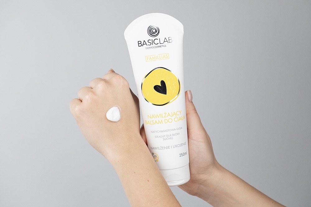 BasicLab Nawilżenie i Ukojenie ZESTAW Nawilżający balsam do ciała 250 ml + Krem nawilżający do twarzy - lekka konsystencja 75 ml