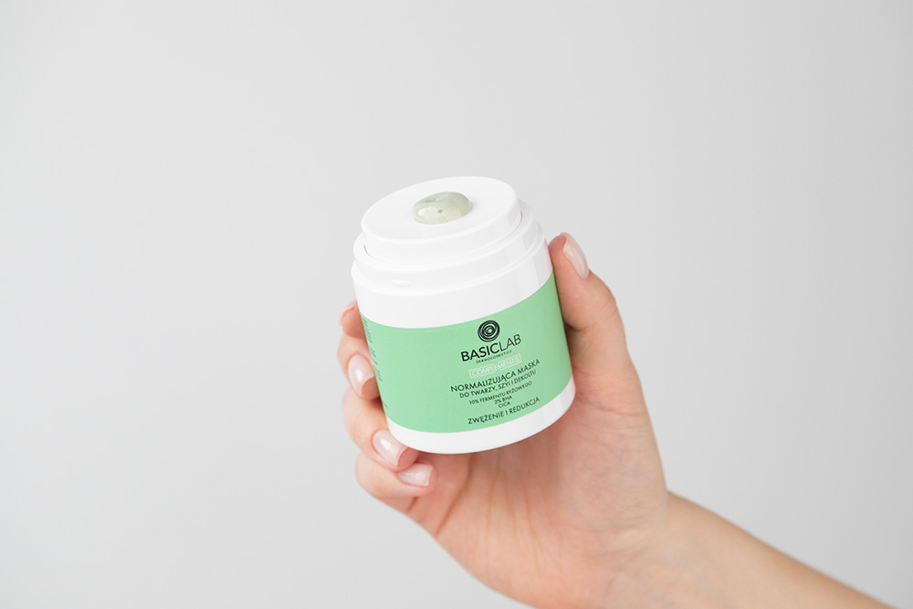 BasicLab Zwężenie i Redukcja Normalizująca maska do twarzy, szyi i dekoltu 50 ml
