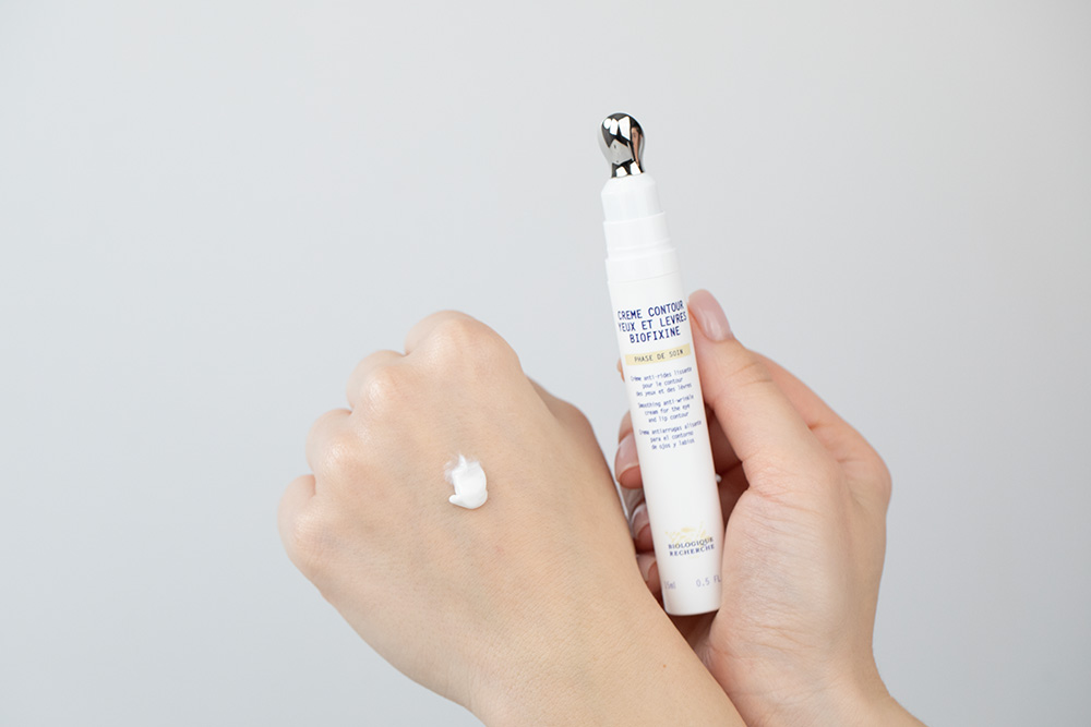 Biologique Recherche Zestaw Przeciwzmarszczkowy Na Okolice Oka ZESTAW Dwufazowy płyn do demakijażu oczu 100 ml + Zagęszczające serum 8 ml + Krem pod oczy i na okolice ust 15