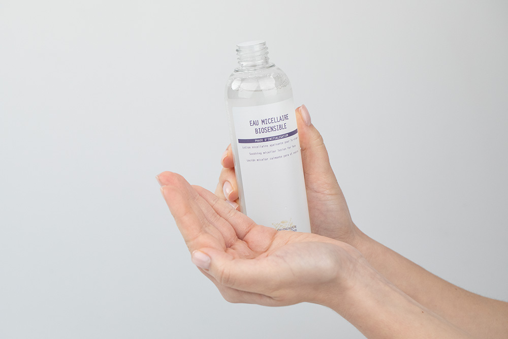 Biologique Recherche Eau Micellaire Biosensible Kojący płyn micelarny do demakijażu twarzy 250 ml