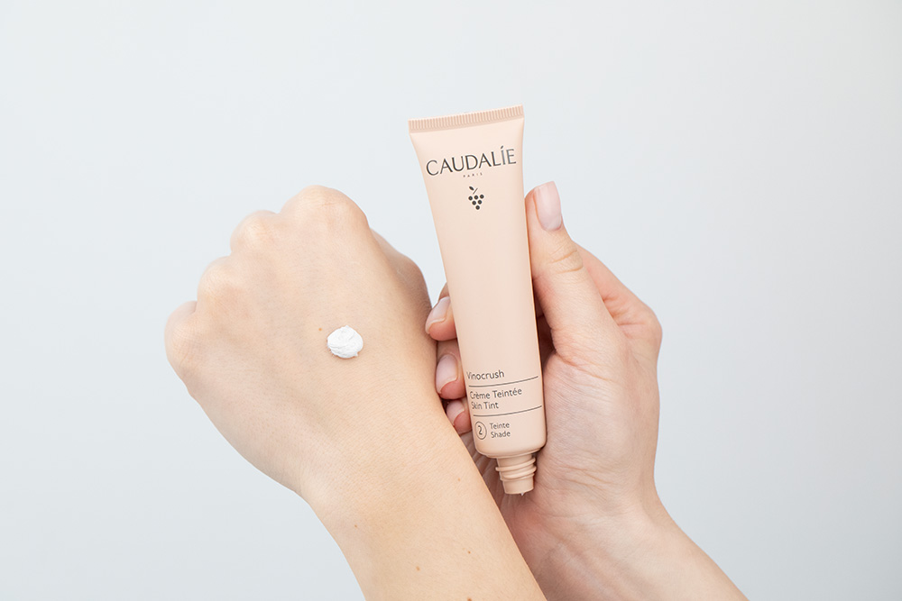 Caudalie Vinocrush Skin Tint Krem koloryzujący (kolor Tint 2) 30 ml
