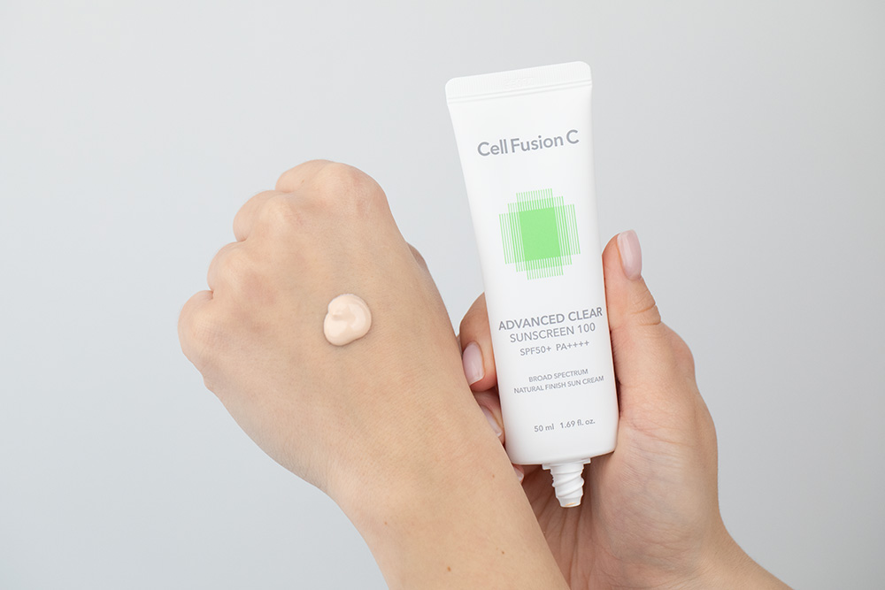 Cell Fusion C Advanced Clear Sunscreen 100 SPF 50+ PA++++ Krem przeciwsłoneczny dla skóry tłustej i problematycznej 50 ml