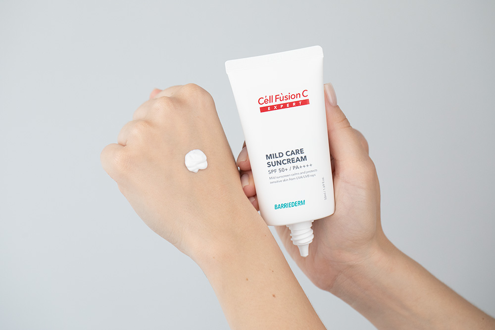Cell Fusion C Expert Mild Care Suncream SPF 50+/PA++++ Łagodzący krem z bardzo wysoką ochroną przeciwsłoneczną 50 ml