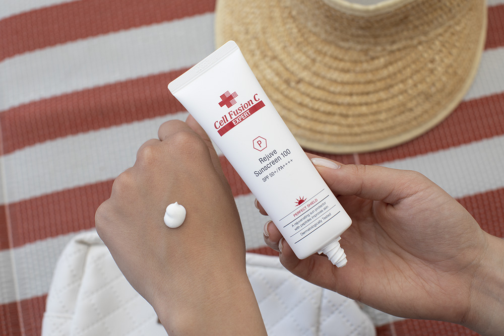 Cell Fusion C Expert Rejuve Sunscreen 100 SPF 50+ PA++++ Krem nawilżający z wysoką ochroną przeciwsłoneczną 50 ml