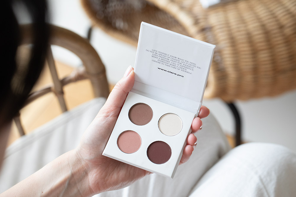 Clare Makeup Creator - 4 Eyeshadows Palette Paleta 4 cieni do powiek (nr 6) 4x1,4 g