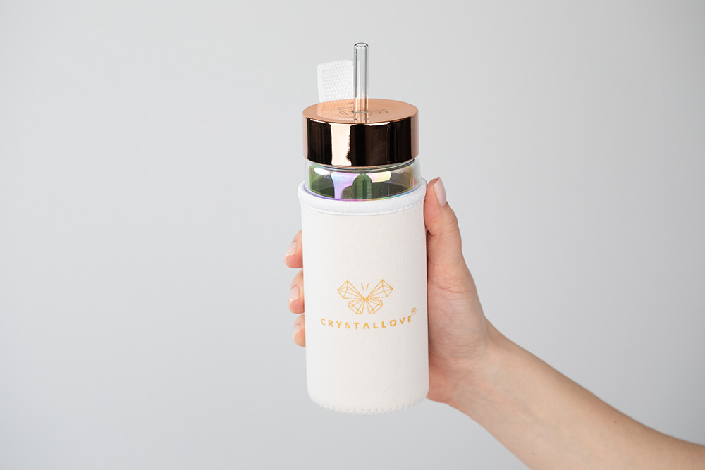 Crystallove Szklana Butelka na Wodę ze słomką i Kryształem Górskim Hologram 400 ml