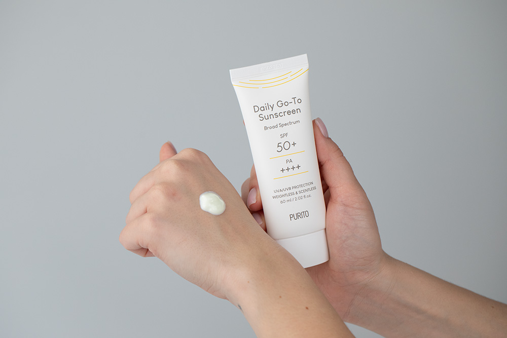 Purito Sunscreen Cream SPF50 + Defence Barrier PH Cleanser ZESTAW Krem z filtrem przeciwsłonecznym SPF50 60 ml + Żel oczyszczający o działaniu ochronnym 150 ml