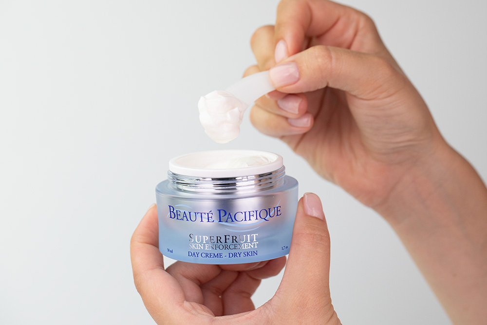 Beaute Pacifique Superfruit Day Creme, Dry Skin Krem na dzień redukujący pierwsze oznaki starzenia, dla skóry suchej 50 ml