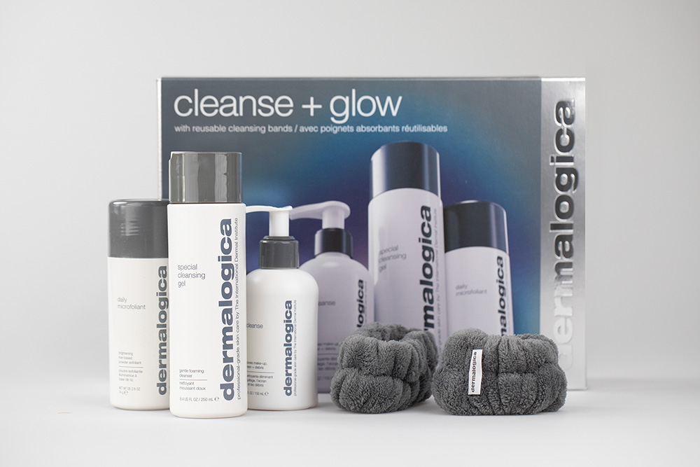 Dermalogica Cleanse + Glow ZESTAW Olejek 150 ml + Żel 250 ml + Puder ryżowy 74 g + Opaski na nadgarstki 2 szt